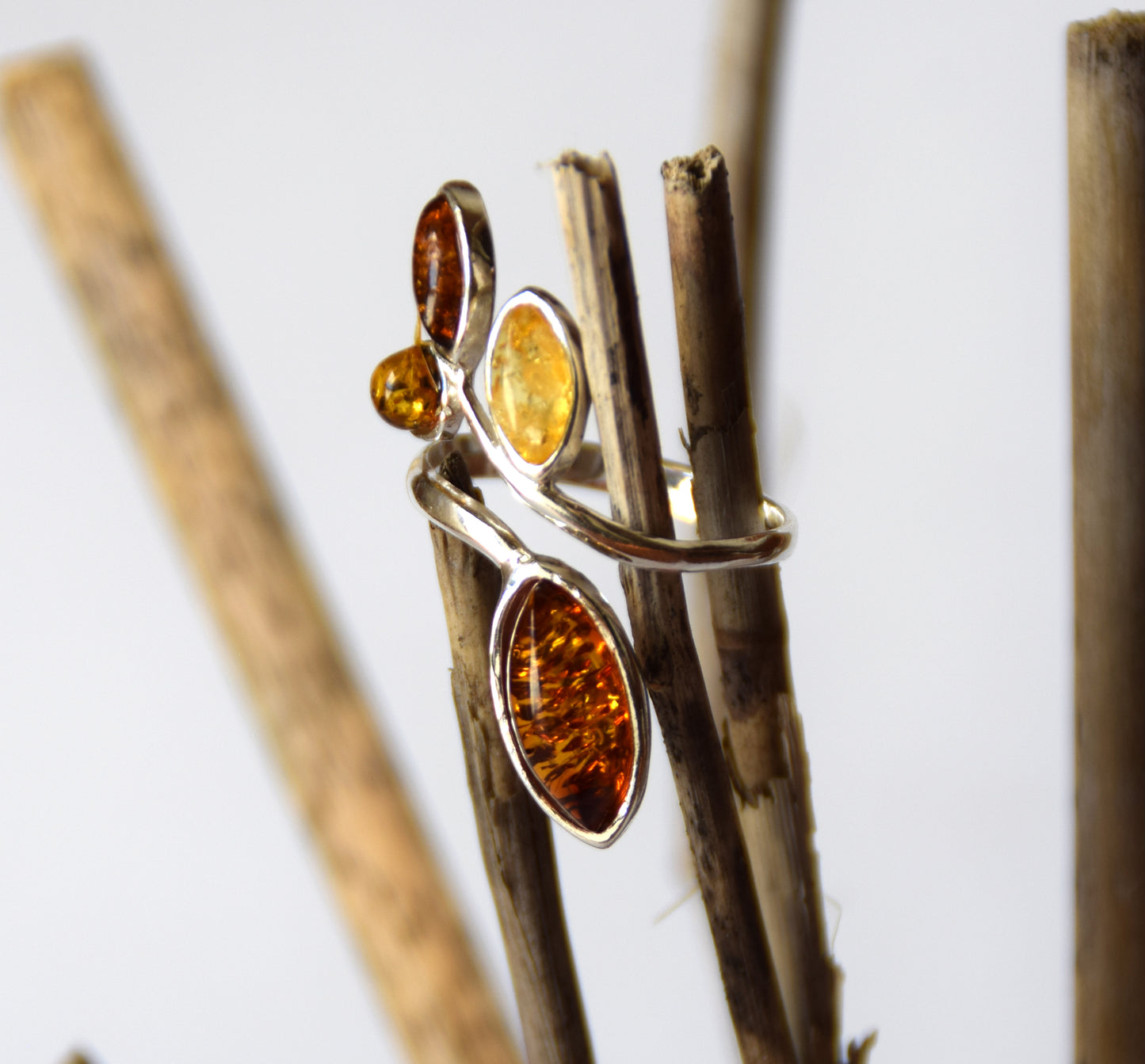 MJ Baltica, ring, natural Baltic Amber, 925 Silver, beautiful, adjustable, flowers, mixed colors BP117