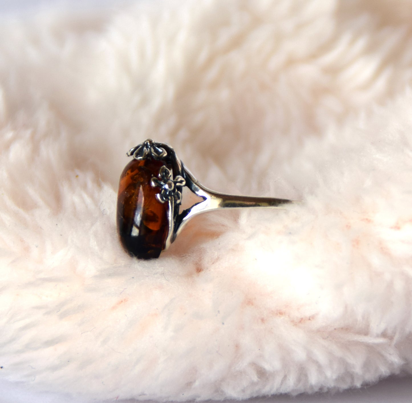 MJ Baltica, ring, natural Baltic amber, 925 silver, adjustable, handcrafted, cognac amber, filigree, BP118