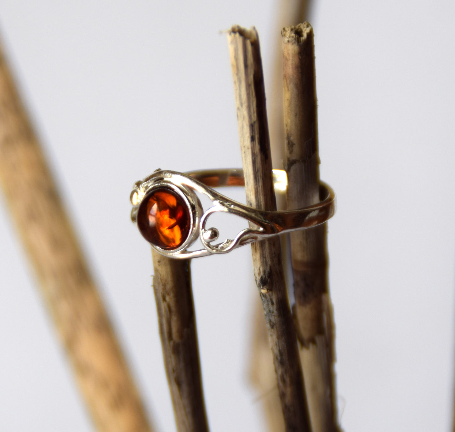 MJ Baltica, ring, natural Baltic Amber, 925 Silver, handcrafted, oval, luminous, delicate, BP121