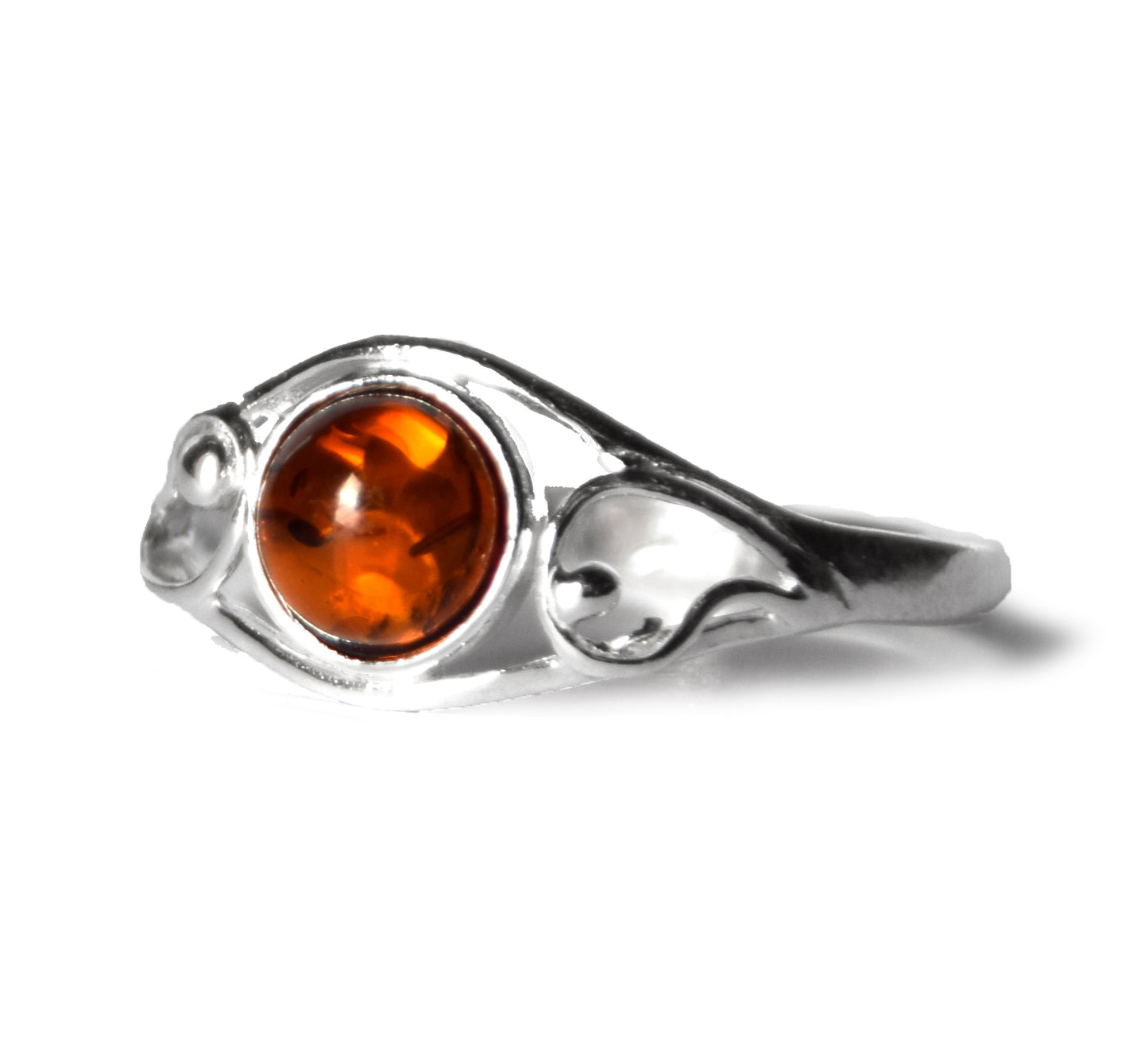 MJ Baltica, ring, natural Baltic Amber, 925 Silver, handcrafted, oval, luminous, delicate, BP121