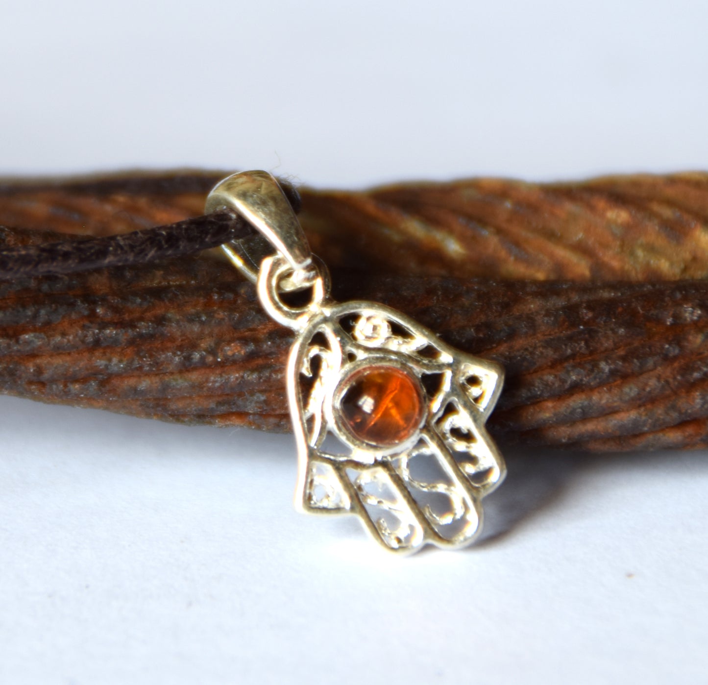 MJ Baltica, pendant, natural Baltic amber, 925 silver, hand of fatima, handcrafted, sweet, BW139