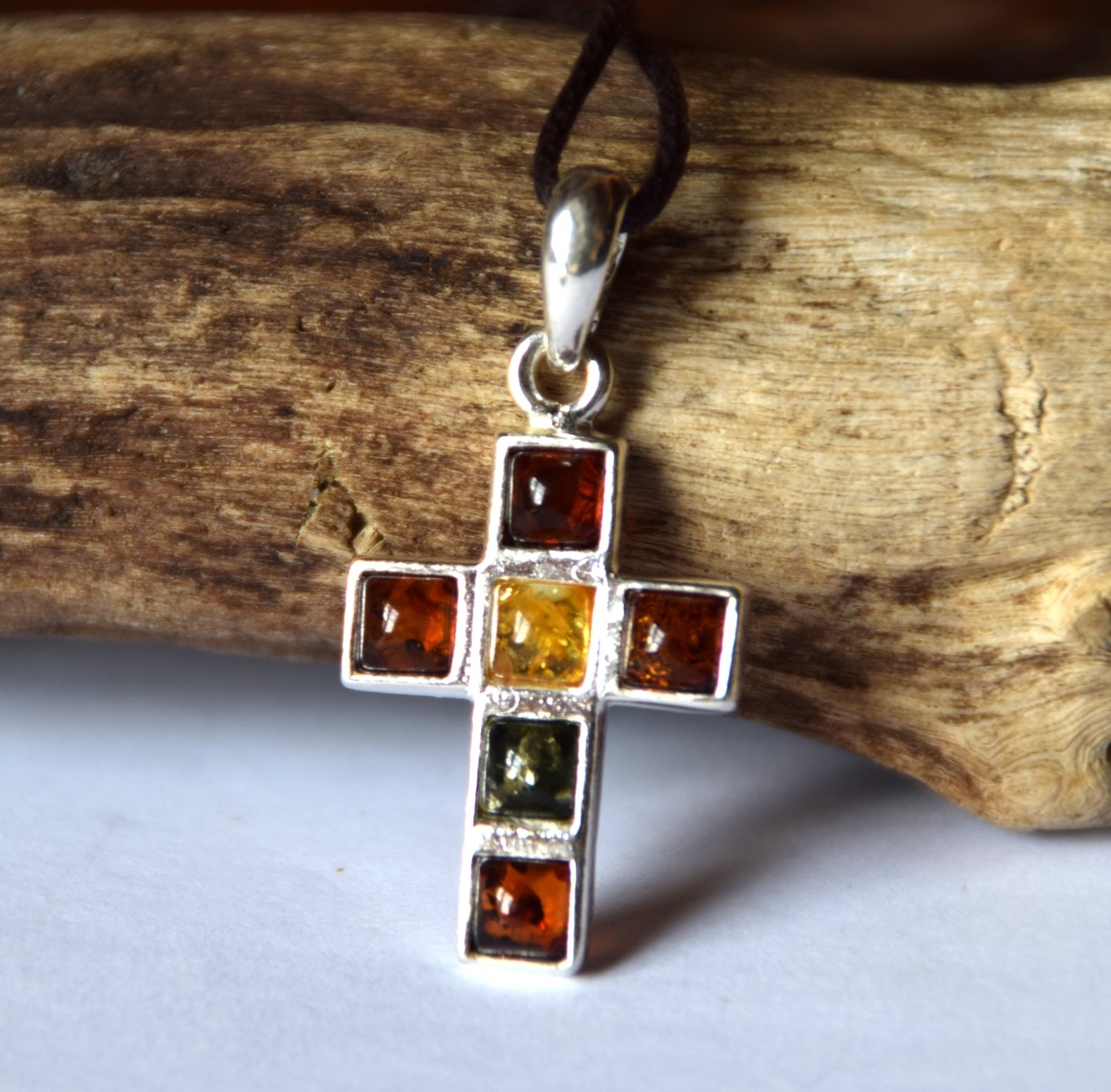 MJ Baltica, pendant, natural Baltic amber, 925 silver, cross, handcrafted, unisex, BW158