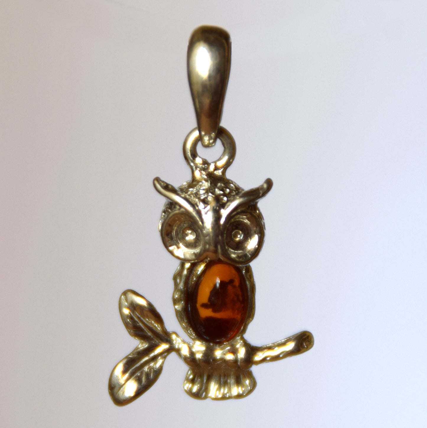 MJ Baltica, pendant, natural Baltic amber, 925 silver, owl, handcrafted, delicate, BW159