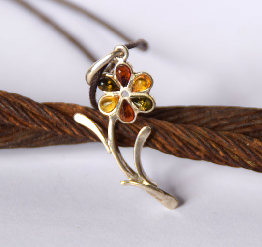 MJ Baltica, pendant, natural Baltic amber, 925 silver, flower, multicolored, handcrafted, delicate, BW183