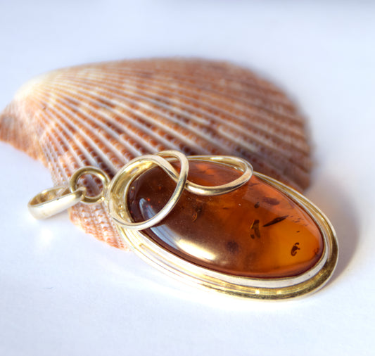 MJ Baltica, pendant, natural Baltic amber, 925 silver, large, unique, handcrafted, BW199