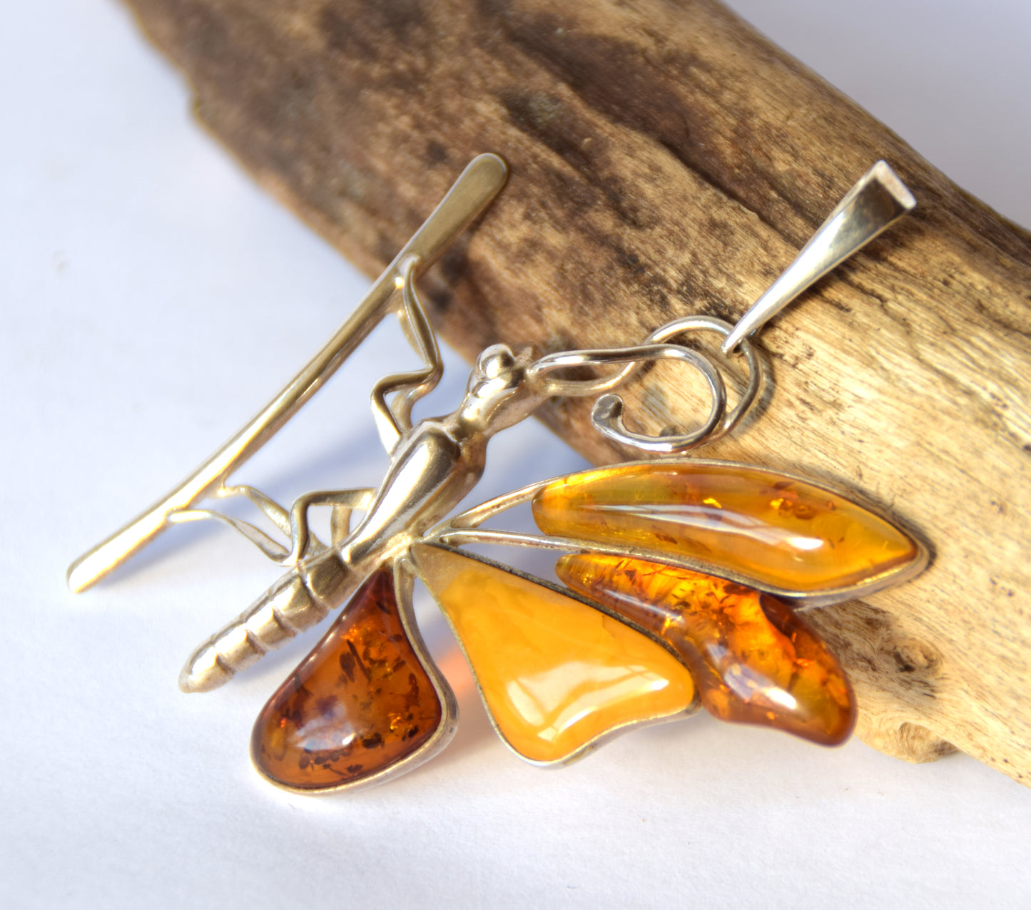 MJ Baltica, pendant, natural Baltic amber, 925 silver, butterfly, large, gorgeous, handcrafted, BW204