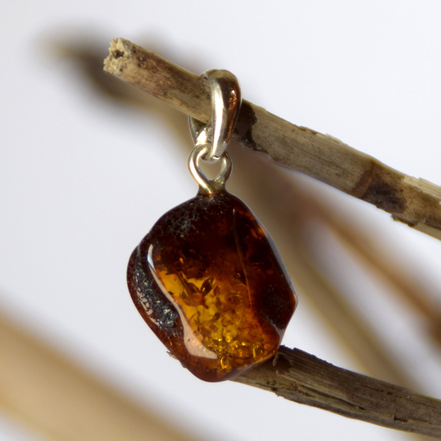 MJ Baltica, pendant, natural Baltic Amber, 925 Silver, unique, irregular, unisex, handcrafted, BW206