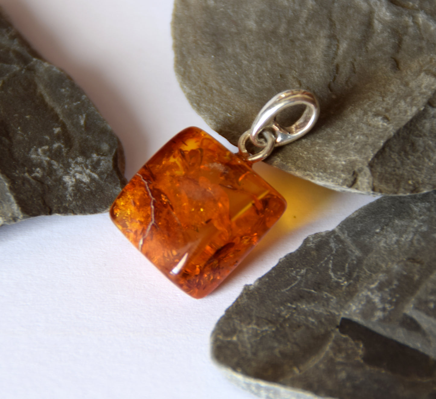 MJ Baltica, pendant, natural Baltic Amber, 925 Silver, unique, irregular, unisex, handcrafted, BW209