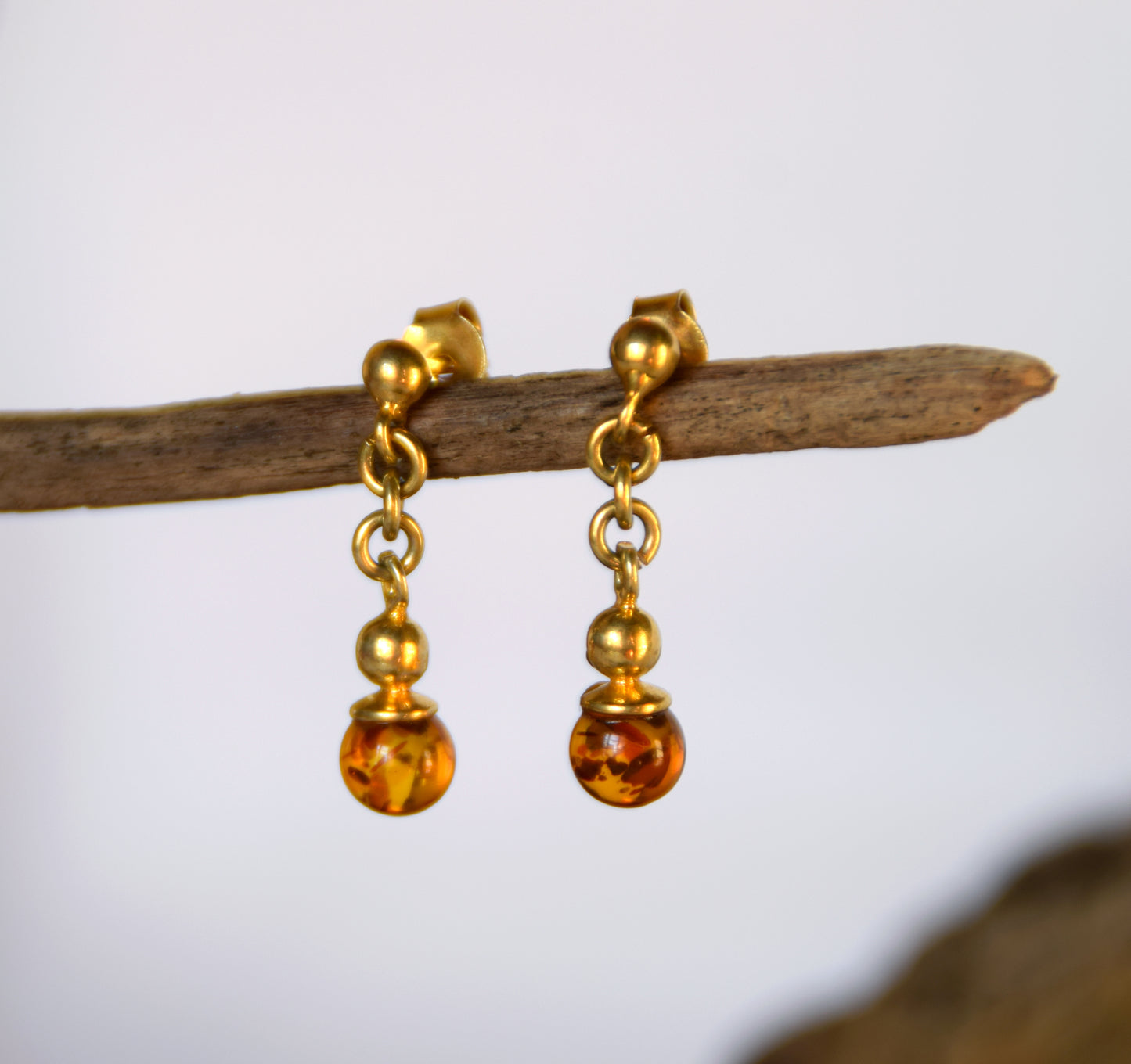 MJ Baltica, earrings, natural Baltic Amber, 925 Silver, 14k Gold plated, sphere, light, delicate, BZK056