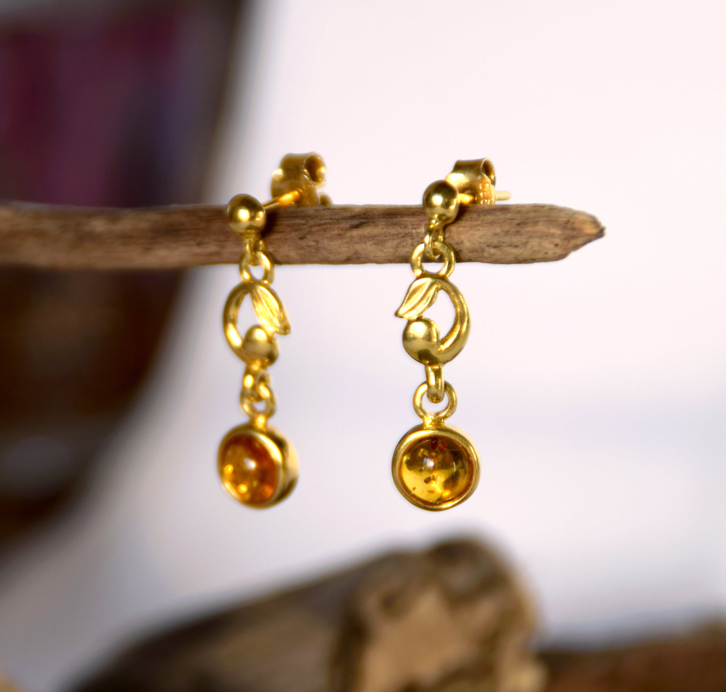 MJ Baltica, earrings, natural Baltic Amber, 925 Silver, 14k Gold plated, beautiful, elegant, BZK065