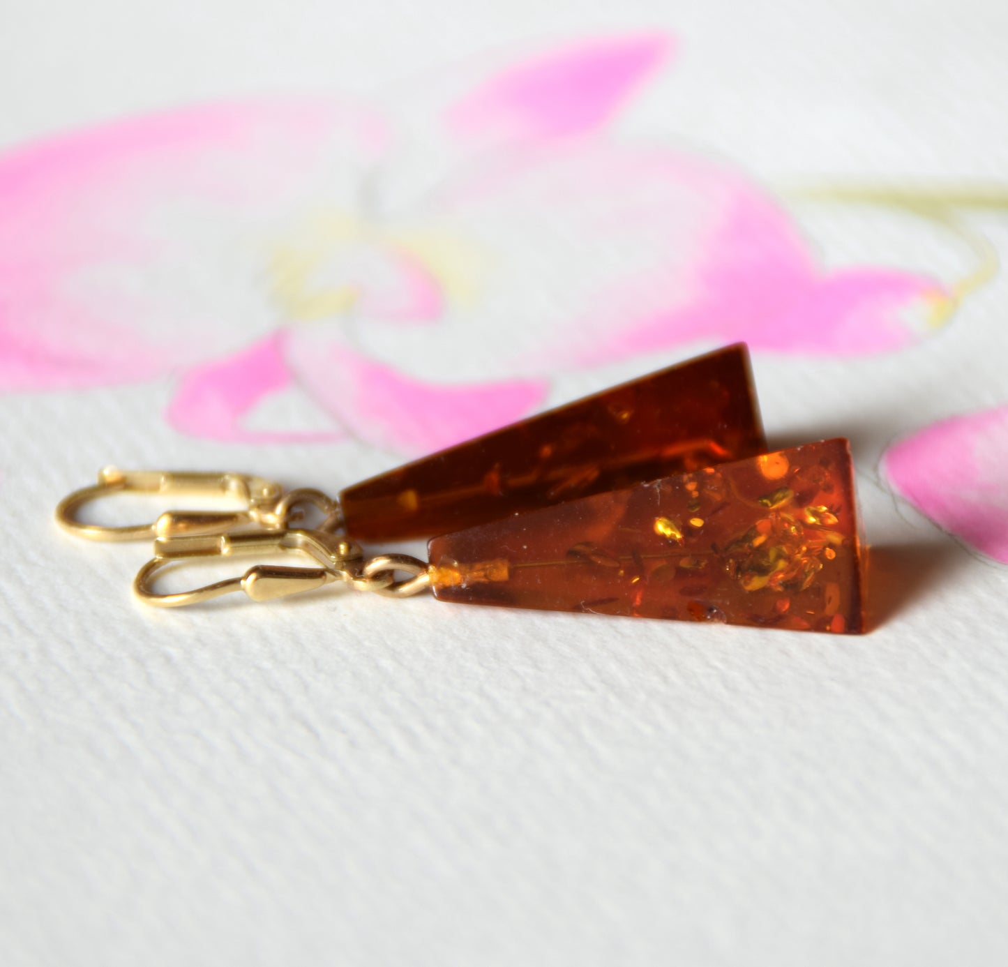 MJ Baltica, earrings, natural Baltic Amber, 925 Silver, 14k Gold plated, pyramid, luminous, pendant, handcrafted, BZK080