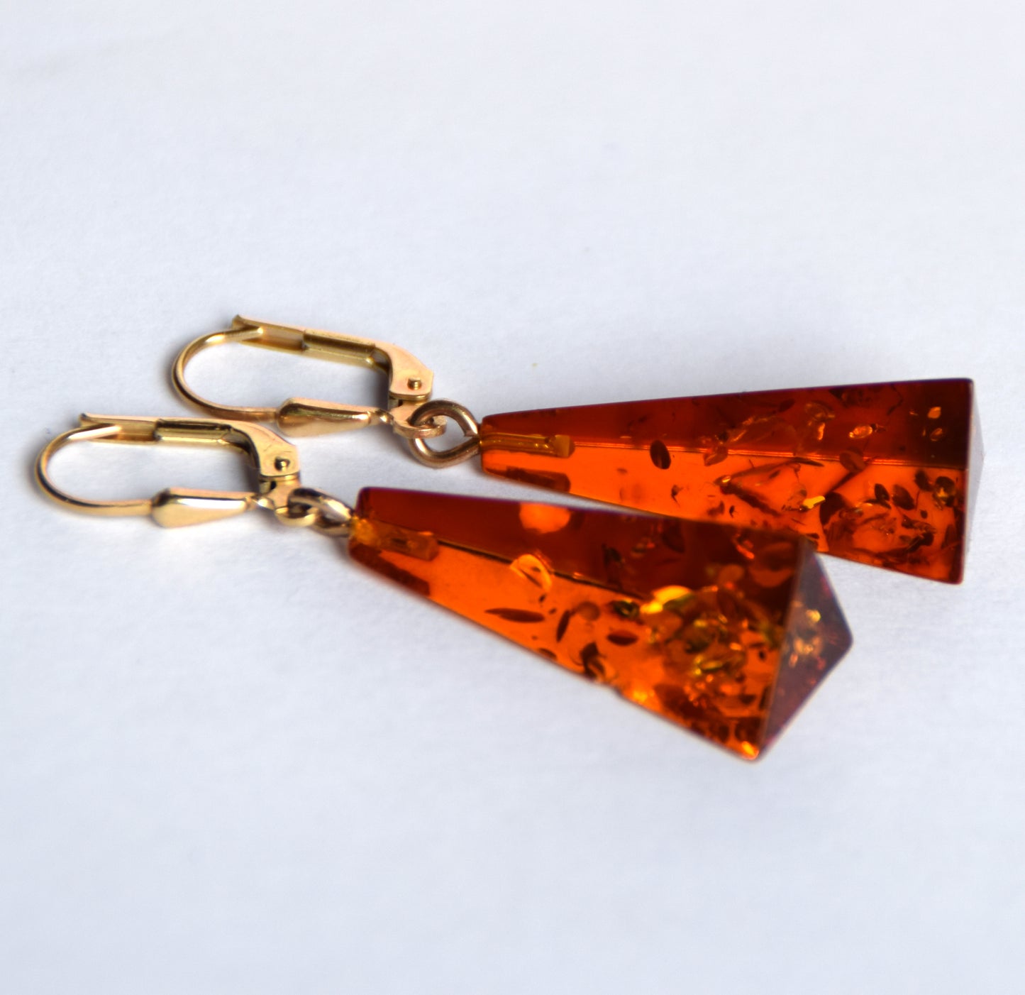 MJ Baltica, earrings, natural Baltic Amber, 925 Silver, 14k Gold plated, pyramid, luminous, pendant, handcrafted, BZK080