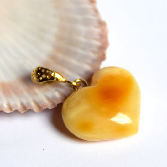 MJ Baltica, pendant, natural Imperial Amber, Silver, Gold plated, large Heart, BZW041