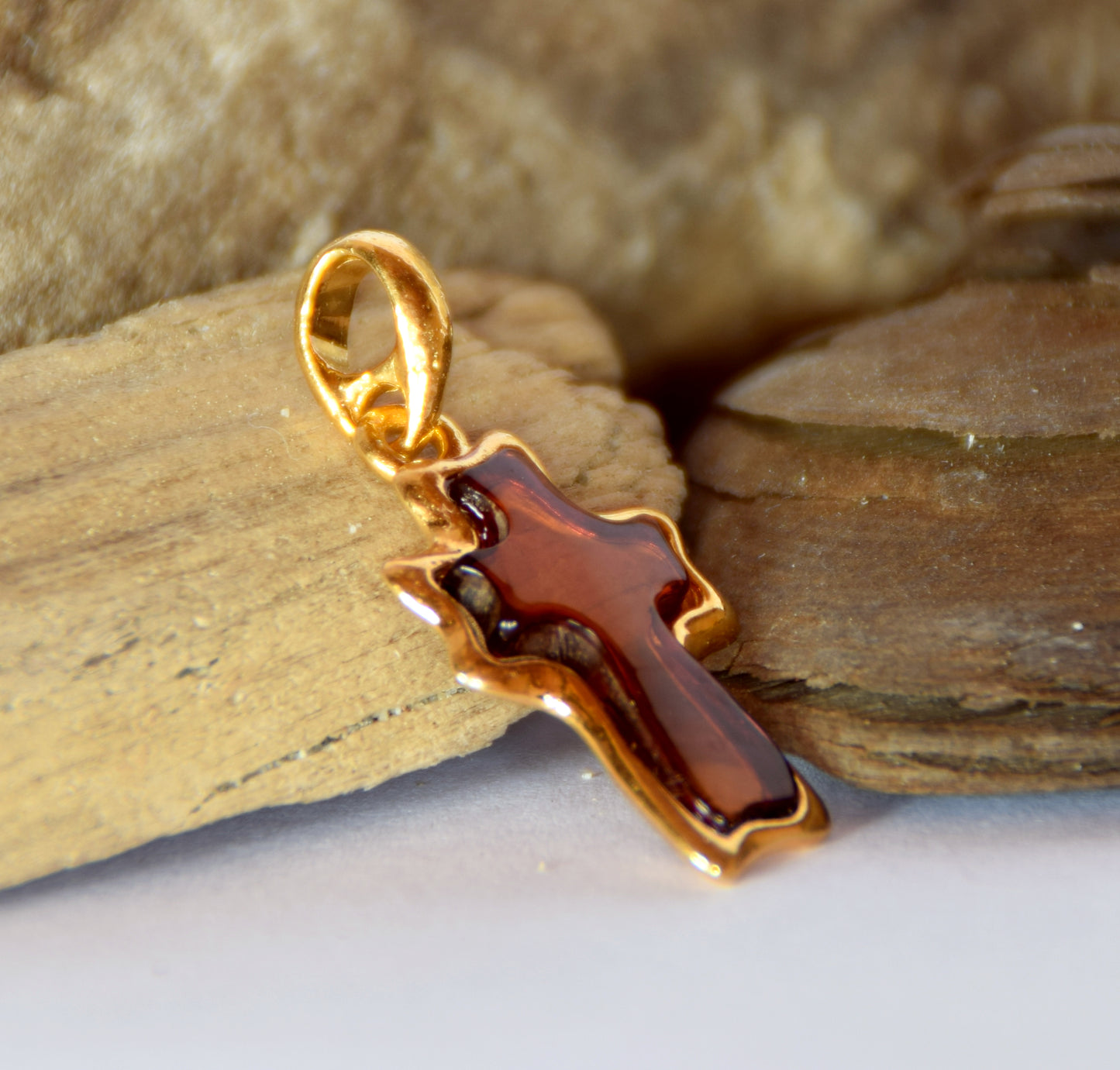 MJ Baltica, pendant, natural Baltic Amber, 925 Silver, Cross, 14k Gold Plated, BZW056