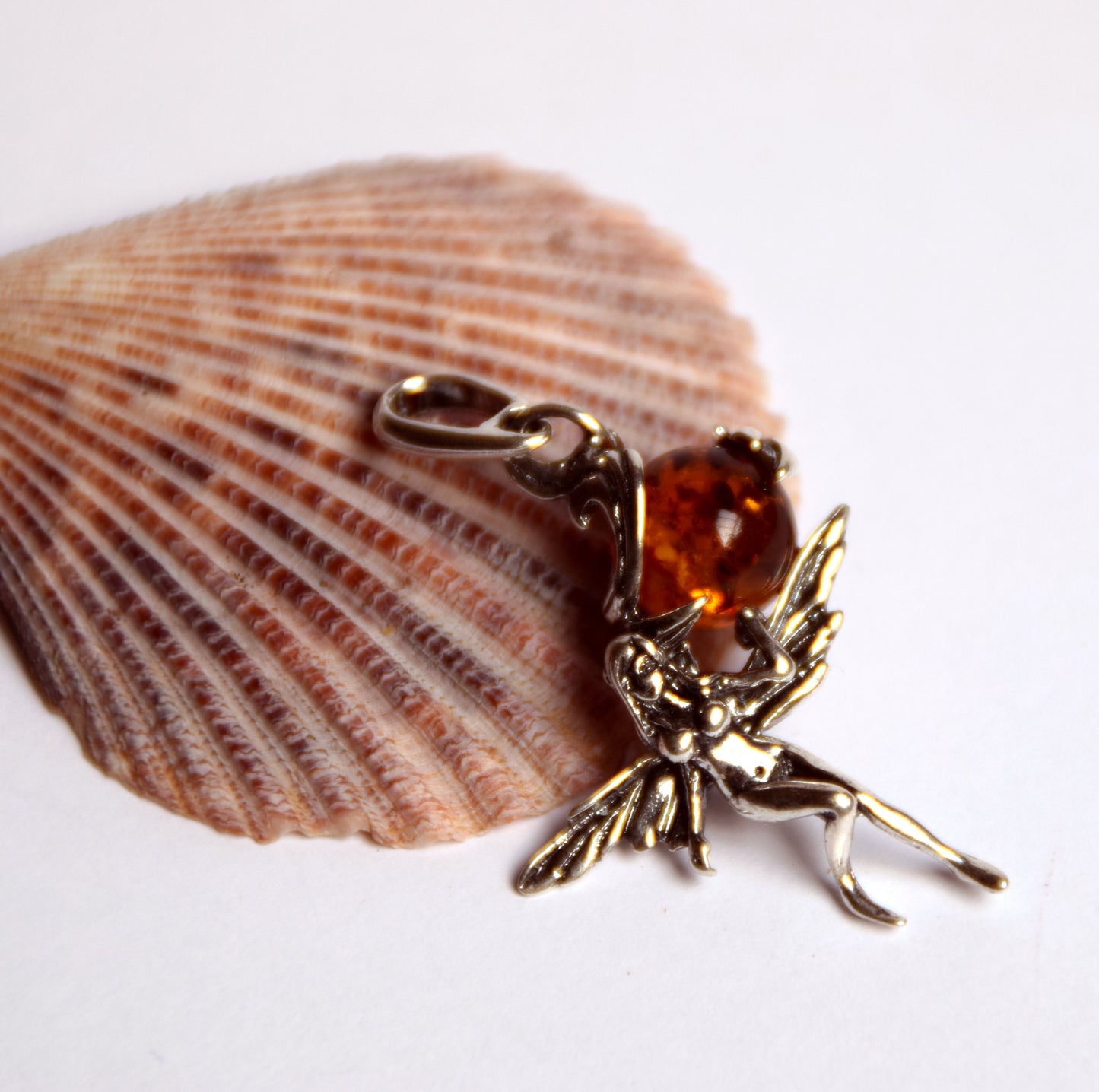 MJ Baltica, pendant, natural Baltic amber, 925 silver, fairy, sphere, fairy BW010