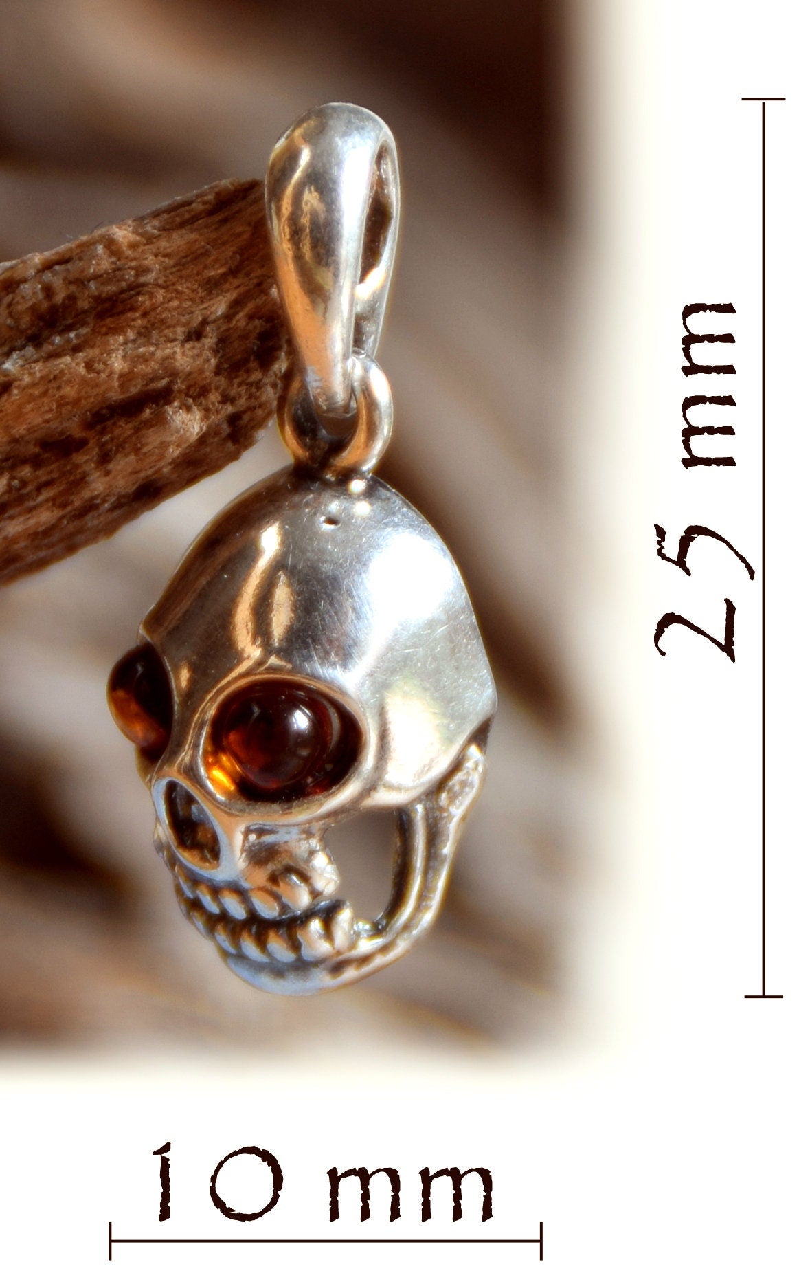 MJ Baltica, pendant, skull, natural Baltic amber, 925 silver, BW051