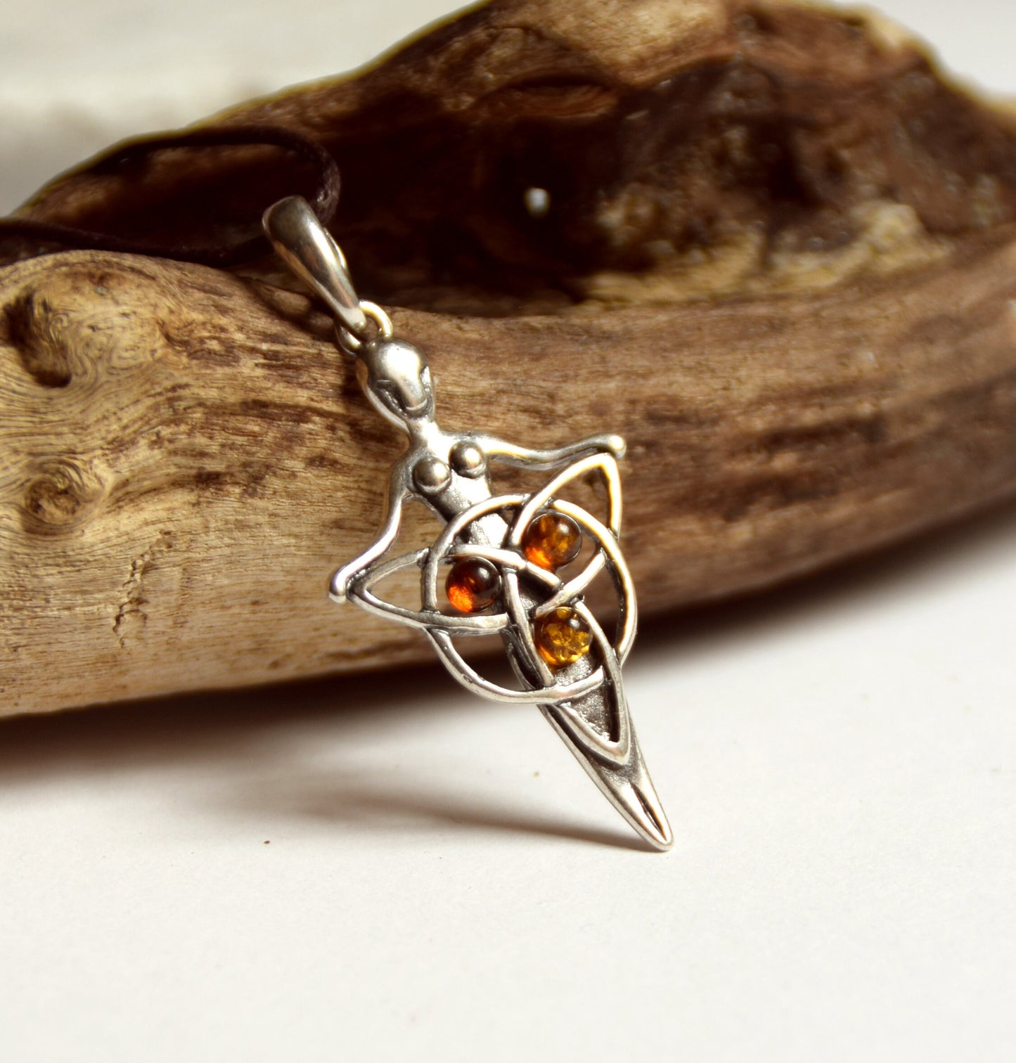 MJ Baltica, pendant, natural Baltic amber, 925 silver, celtic, cross, balance, BW050