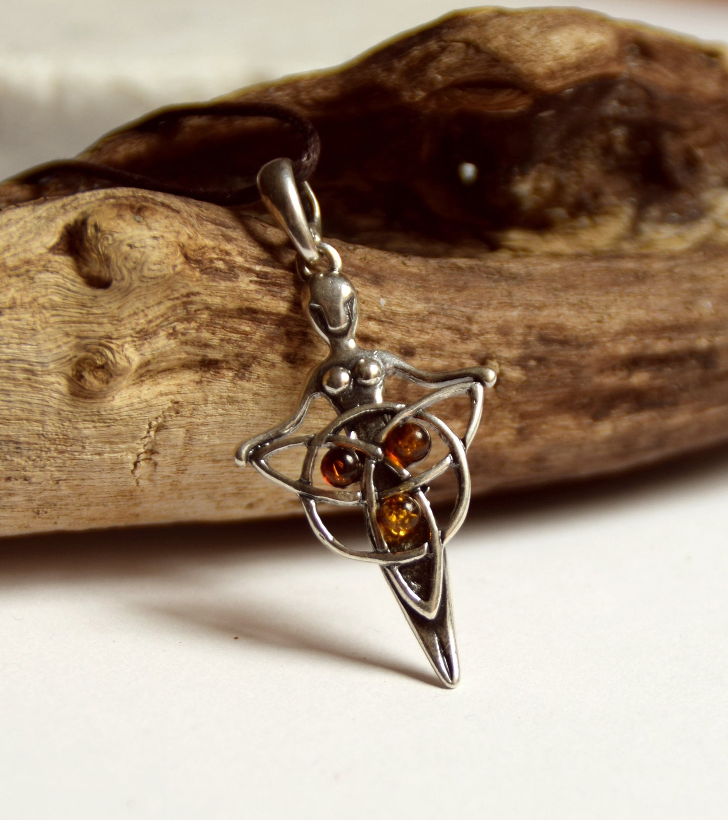 MJ Baltica, pendant, natural Baltic amber, 925 silver, celtic, cross, balance, BW050