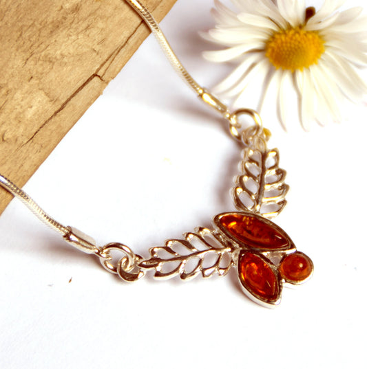 MJ Baltica, necklace, choker, natural Baltic amber, 925 silver, leaves, BKo012