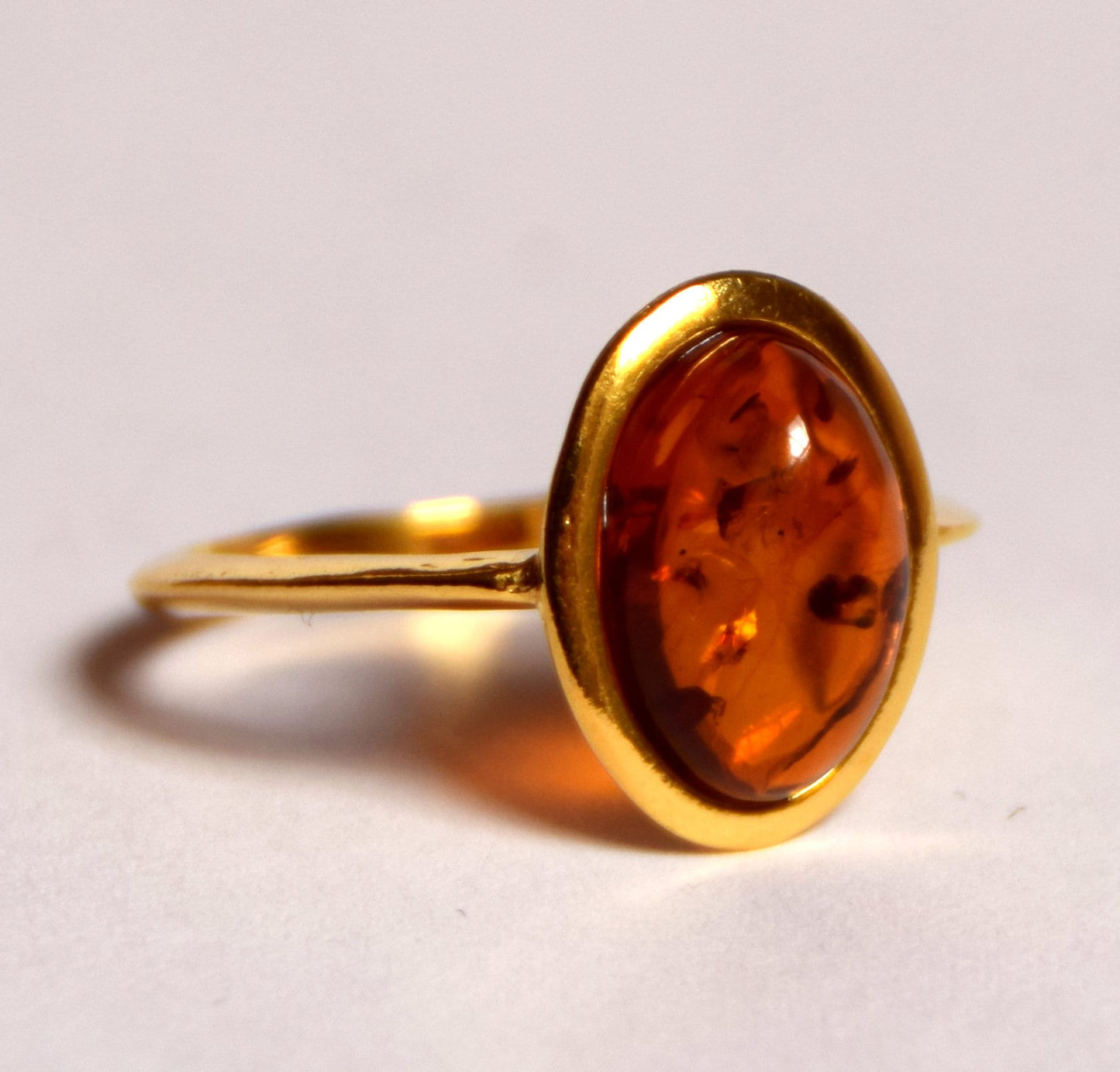 MJ Baltica, ring, natural Baltic Amber, 925 Silver, 14k Gold plated, luminous, oval, BZP013