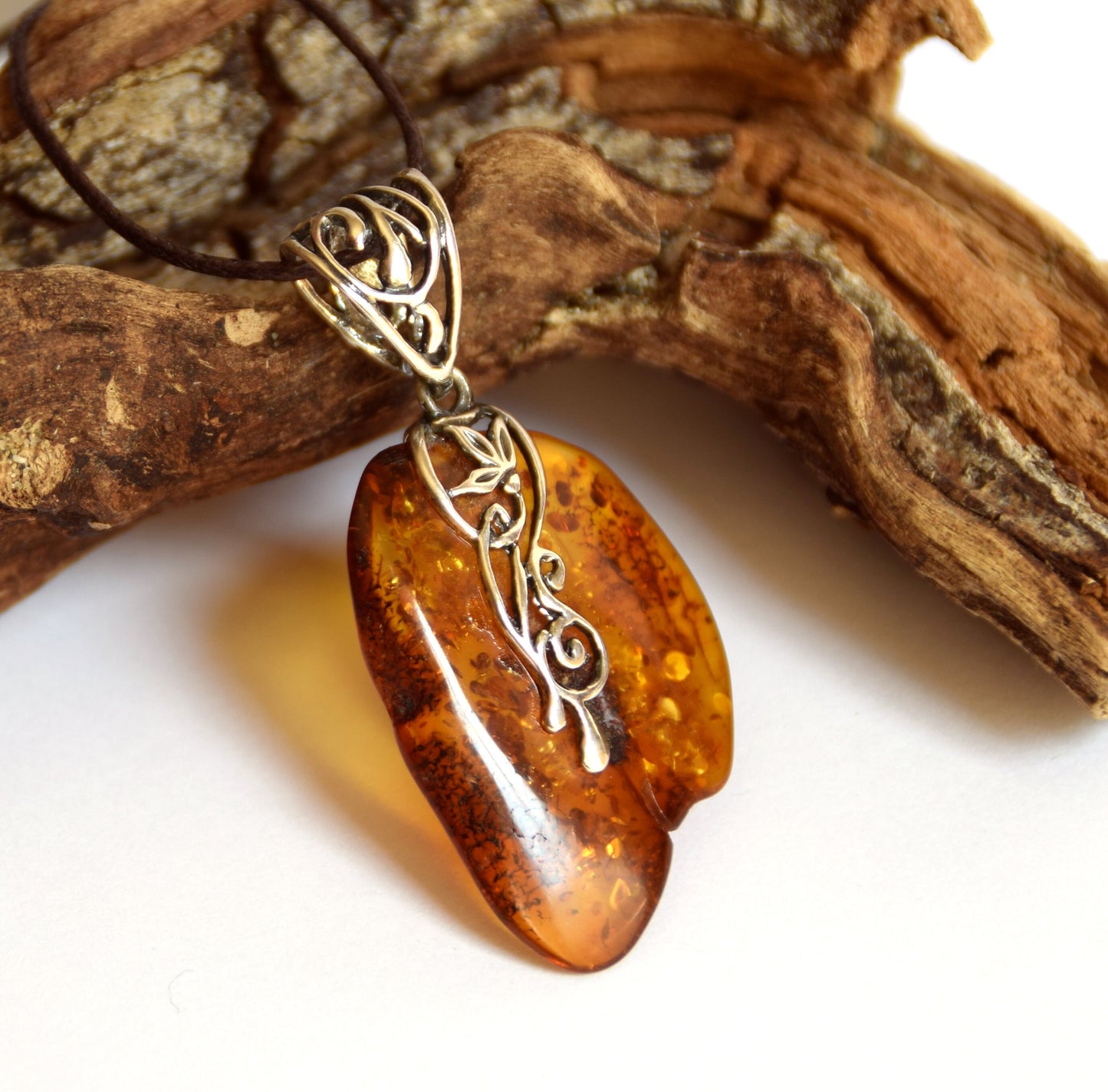 MJ Baltica, pendant, natural Baltic amber, 925 silver, large, irregular, BW061