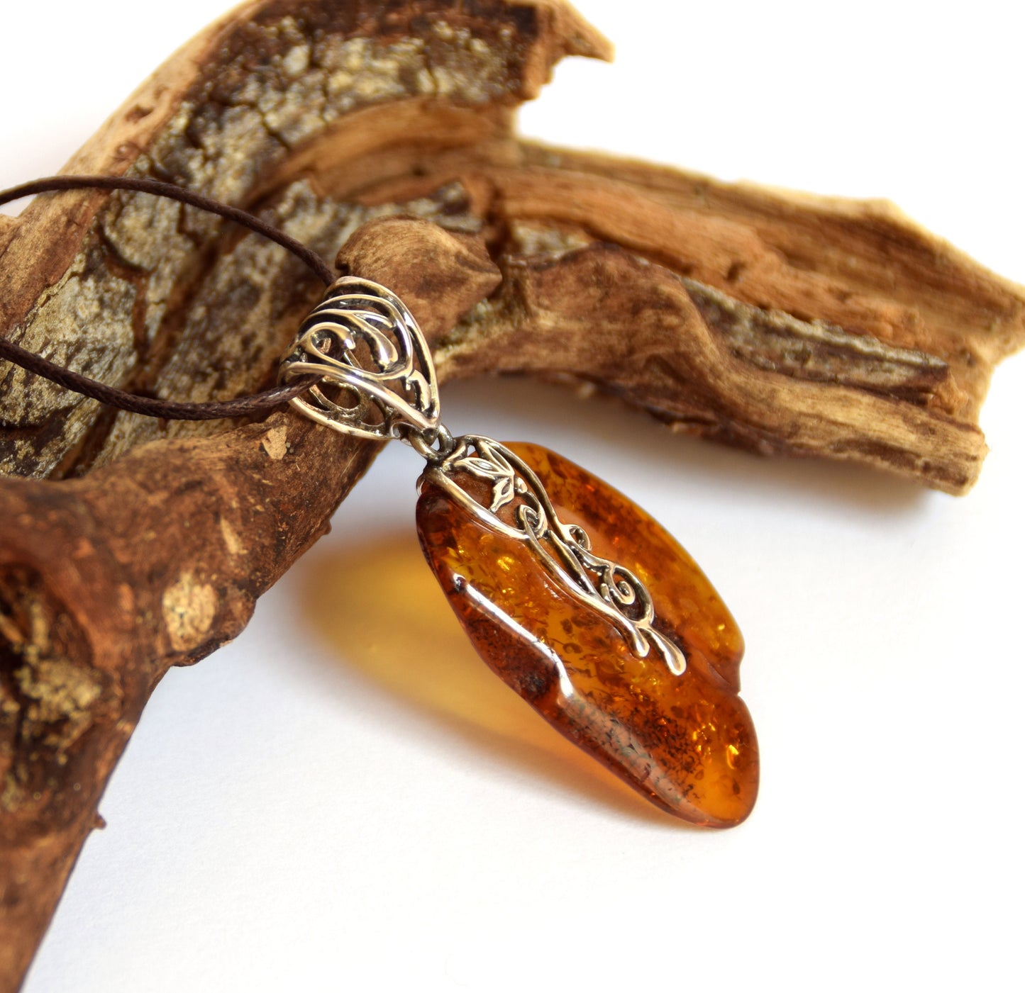 MJ Baltica, pendant, natural Baltic amber, 925 silver, large, irregular, BW061