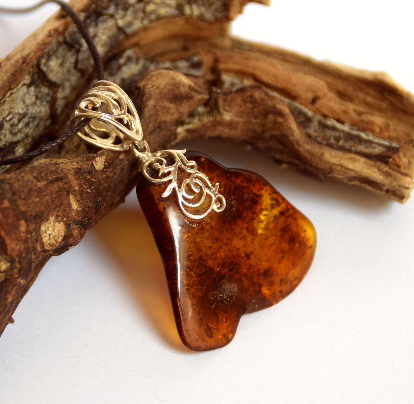 MJ Baltica, pendant, natural Baltic amber, 925 silver, large, irregular, BW065