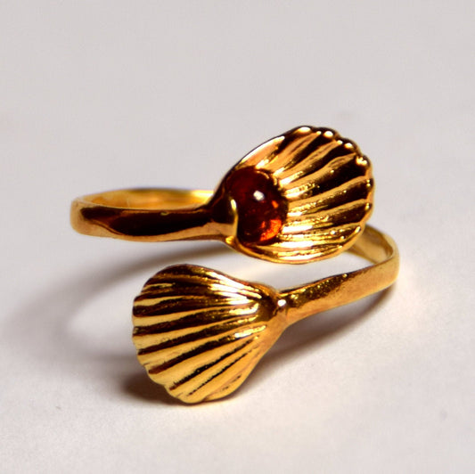 MJ Baltica, ring, natural Baltic Amber, 925 Silver, 14k Gold plated, adjustable size, shells, BZP010