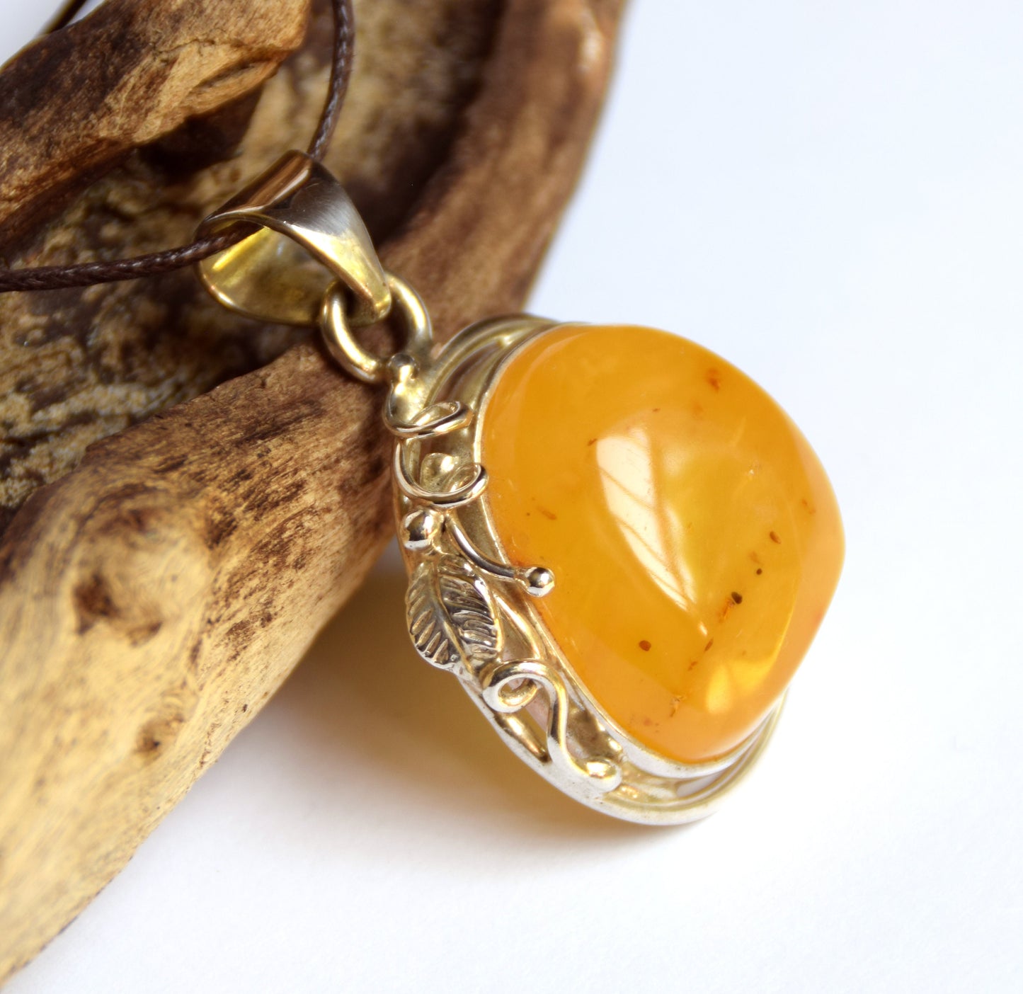 MJ Baltica, pendant, natural Baltic Amber, 925 Silver, Imperial Amber, unique, large, BW091