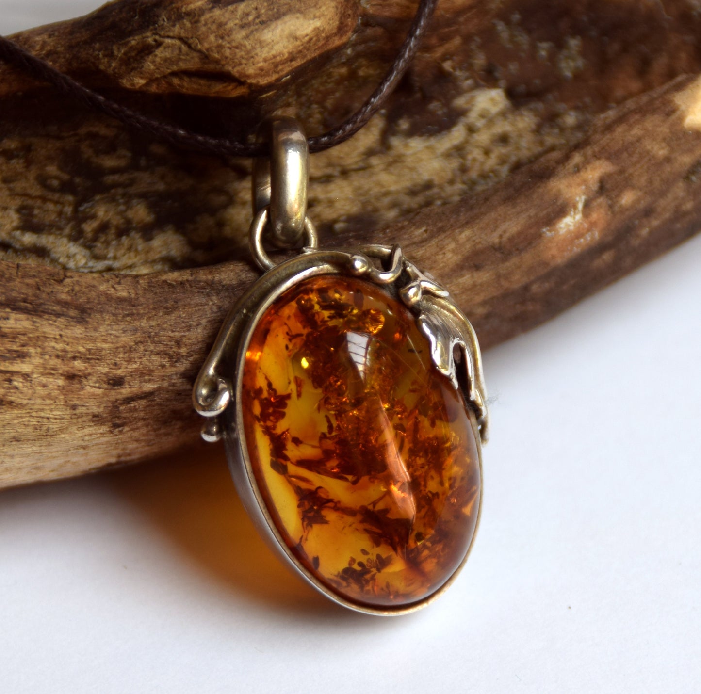 MJ Baltica, pendant, natural Baltic amber, 925 silver, large, classic, floral, vintage, BW092