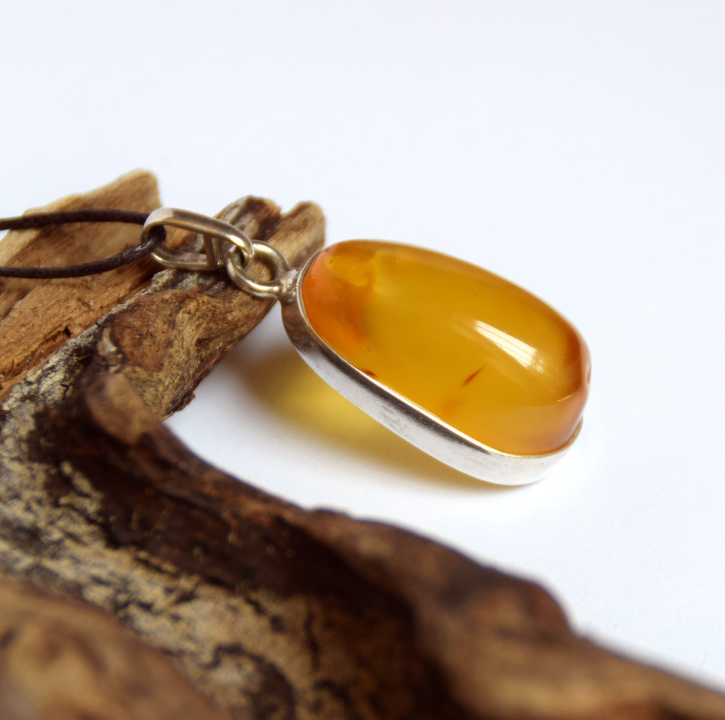 MJ Baltica, pendant, natural Baltic Amber, 925 Silver, Imperial Amber, large, essential, BW094