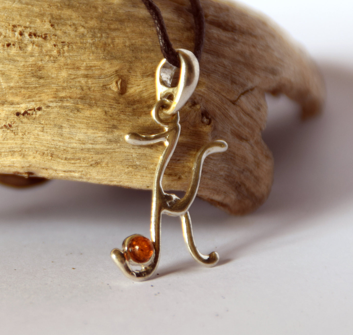 MJ Baltica, pendant, natural Baltic amber, 925 silver, initial, letter, cursive, K, BWLK