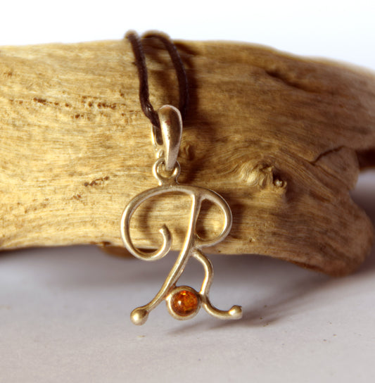 MJ Baltica, pendant, natural Baltic amber, 925 silver, R, letter, initial, cursive, BWLR