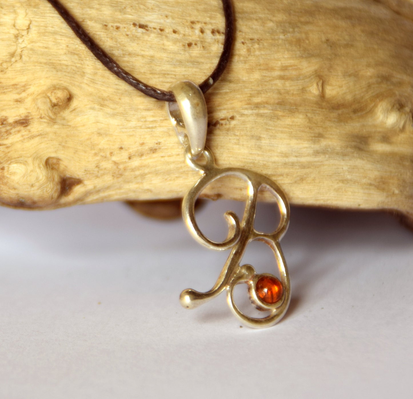 MJ Baltica, pendant, natural Baltic amber, 925 silver, B, letter, initial, cursive, BWLB