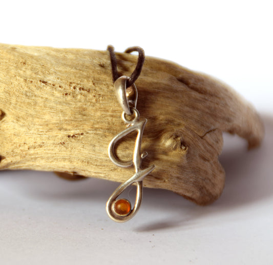 MJ Baltica, pendant, natural Baltic amber, 925 silver, letter, initial, J, cursive, BWLJ