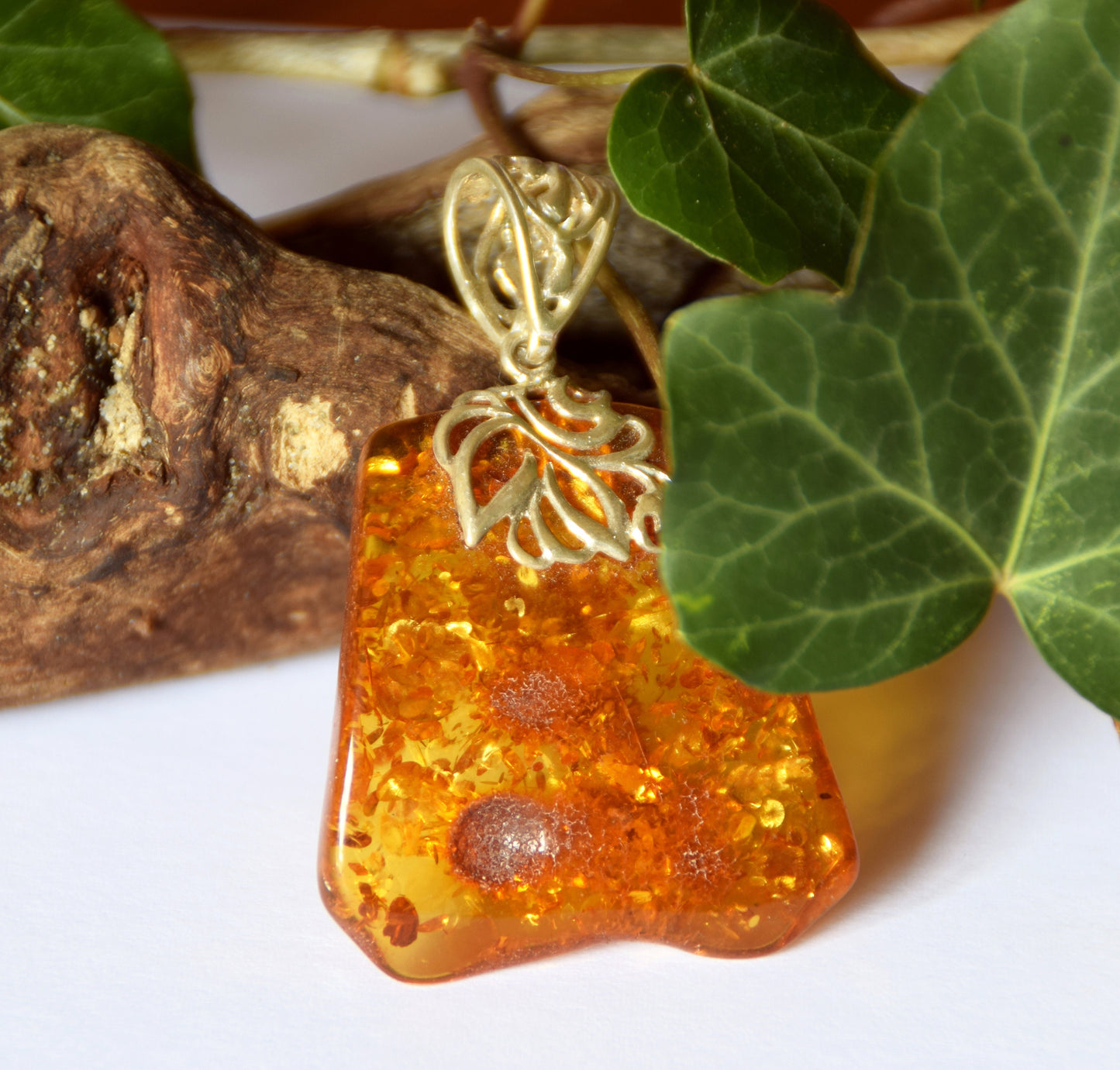 MJ Baltica, pendant, natural Baltic amber, 925 silver, large, luminous, square, BW116