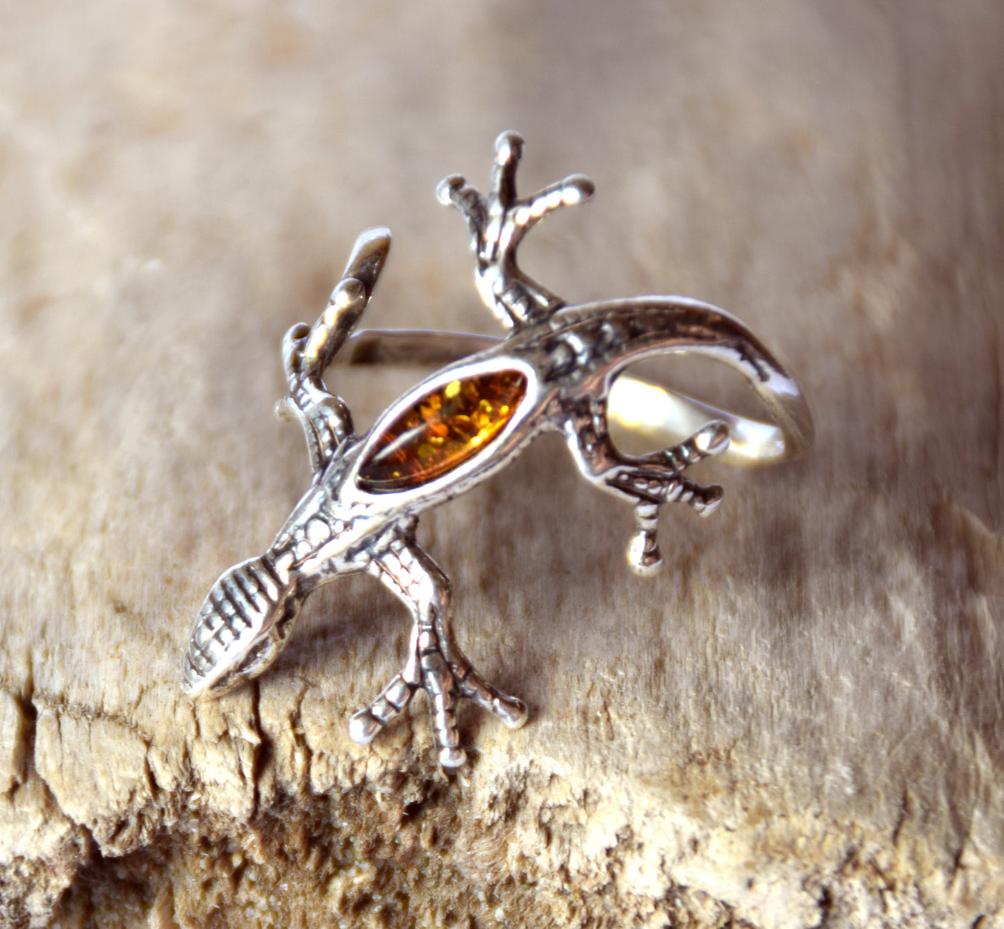 MJ Baltica, ring, natural Baltic amber, 925 silver, gecko, lizard, wraps, luminous, band, BP086